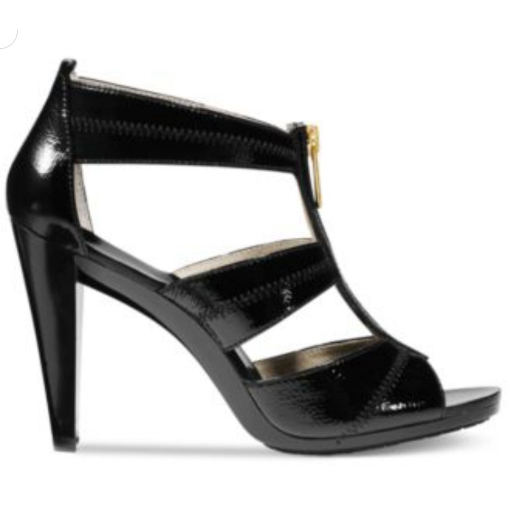 Michael Kors Berkley T-Strap Size 7M